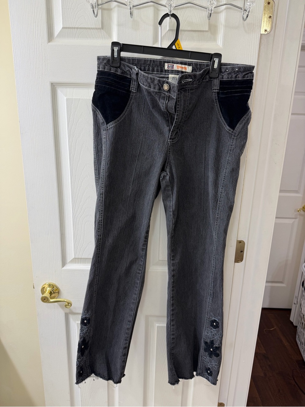Vintage y2k Faded Glory Charcoal Gray Boot Cut Jeans with Black Velvet Pockets